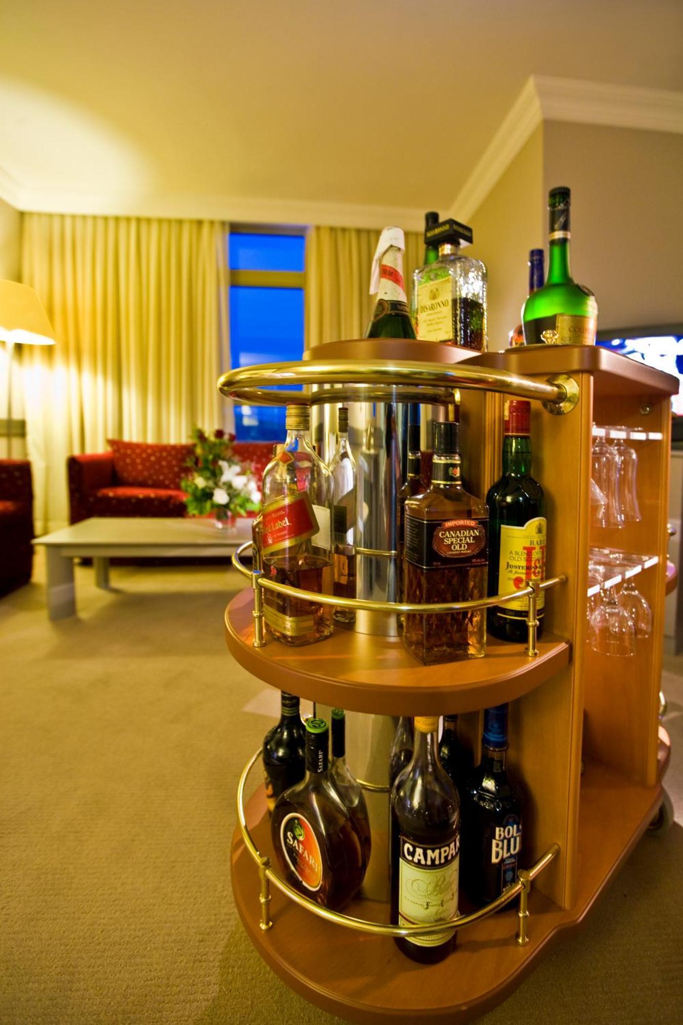 Fantasia Deluxe Hotel 쿠사다시 외부 사진