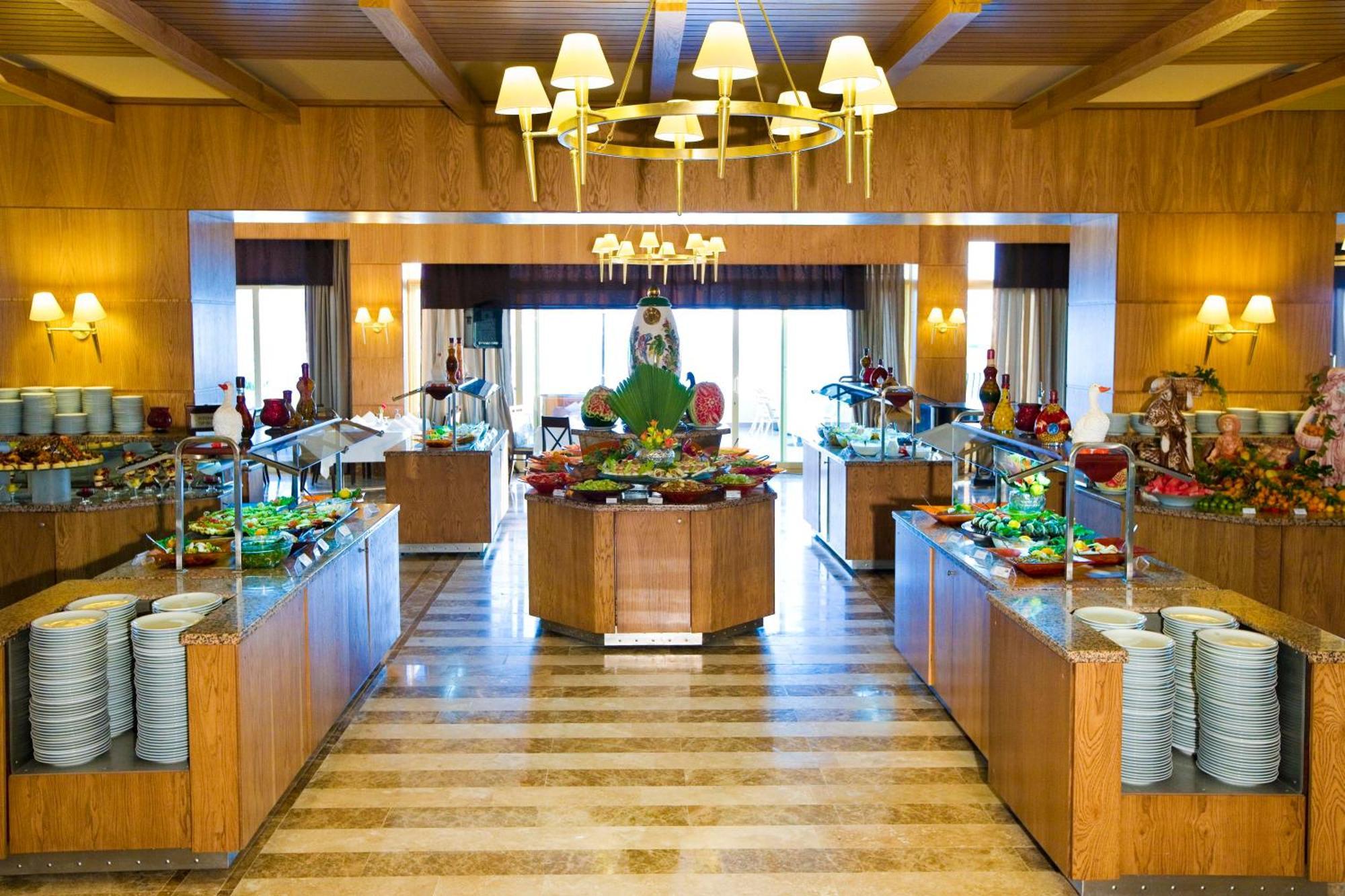Fantasia Deluxe Hotel 쿠사다시 외부 사진